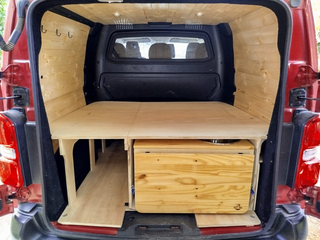 camping box van